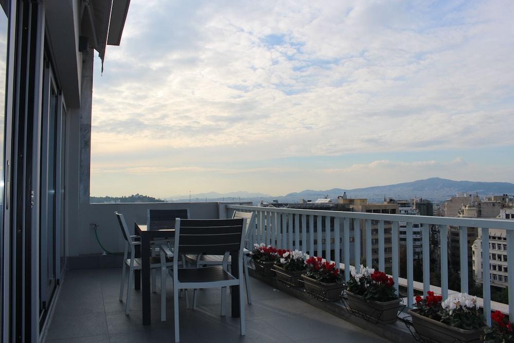 Central Athens Loft Zewnętrze zdjęcie